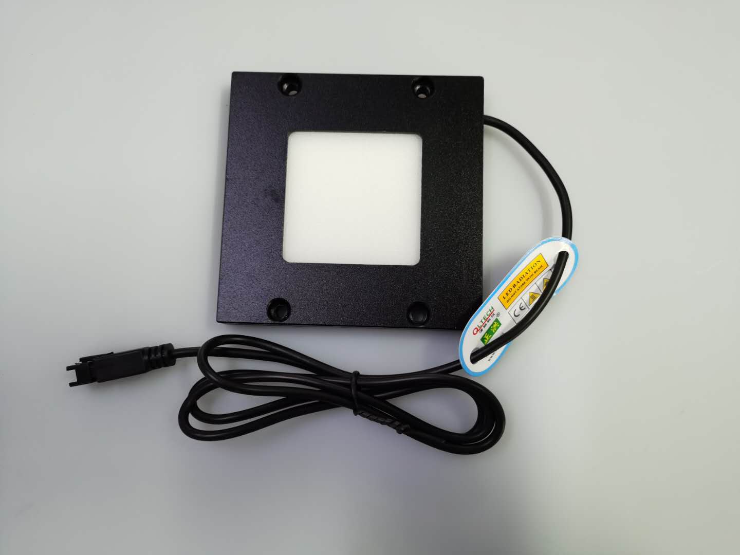 LED背光源更加應(yīng)該注重“性價比”