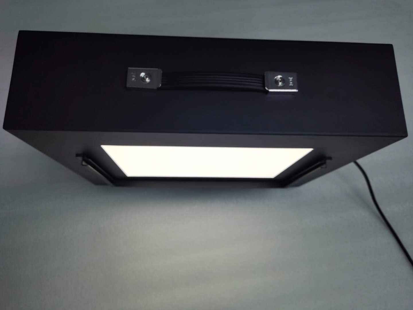 機器視覺系統(tǒng)組成及工作原理