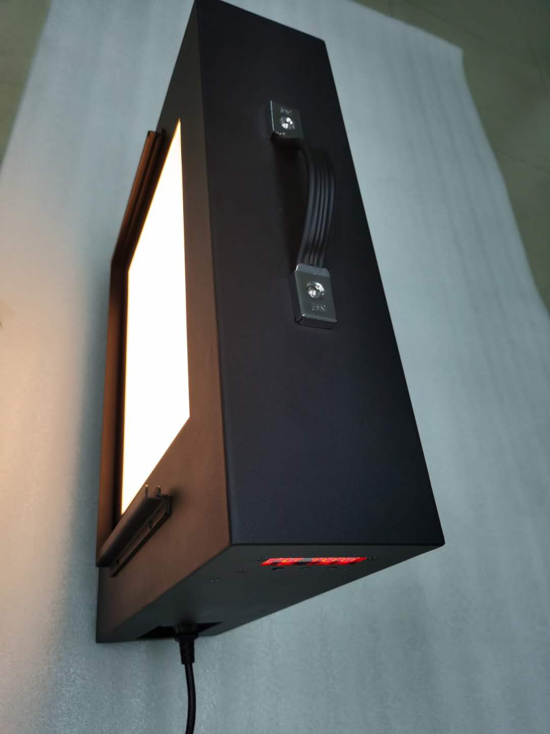 寬動態(tài)DNP光源 1