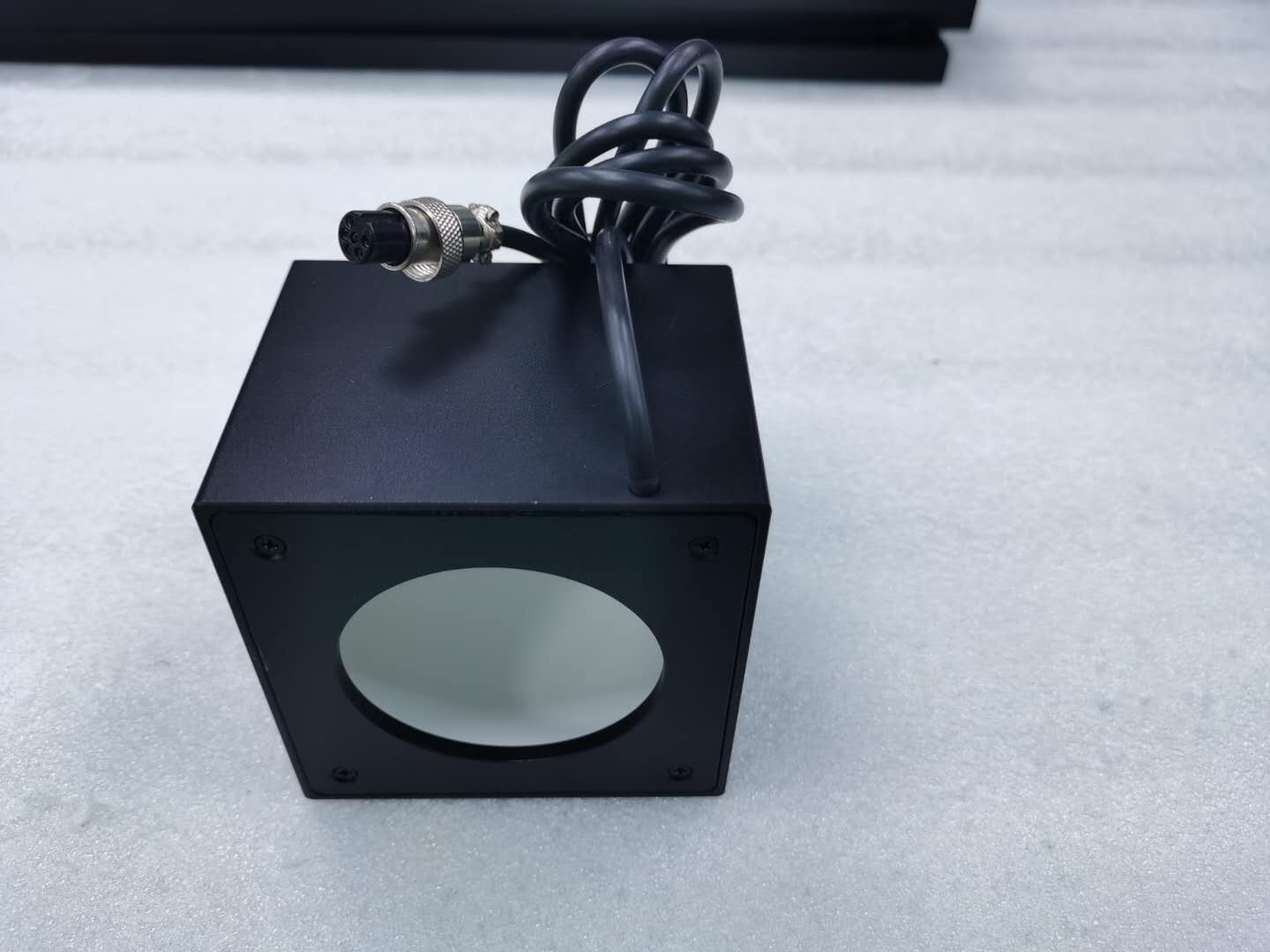 大廣角球形光源 1